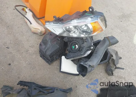 2015 Chrysler Town & Country Touring-L из США, поврежденный, VIN 2C4RC1CG1FR522549